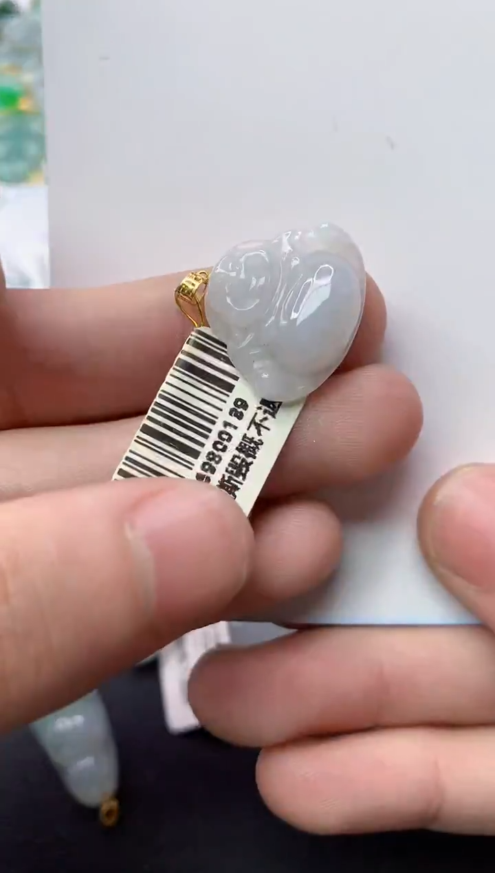 【闪购商品】翡翠颈饰18K金镶嵌52...........