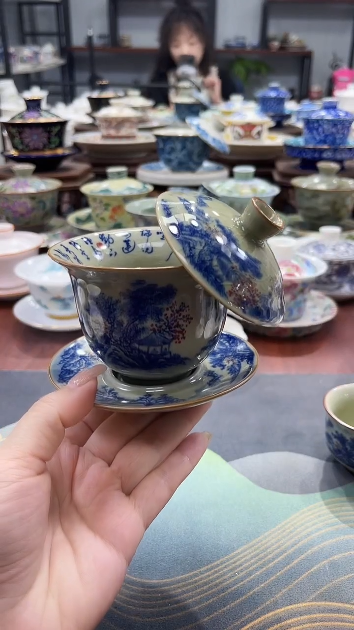 【闪购商品】老陶泥古汝釉下蓝山水盖碗