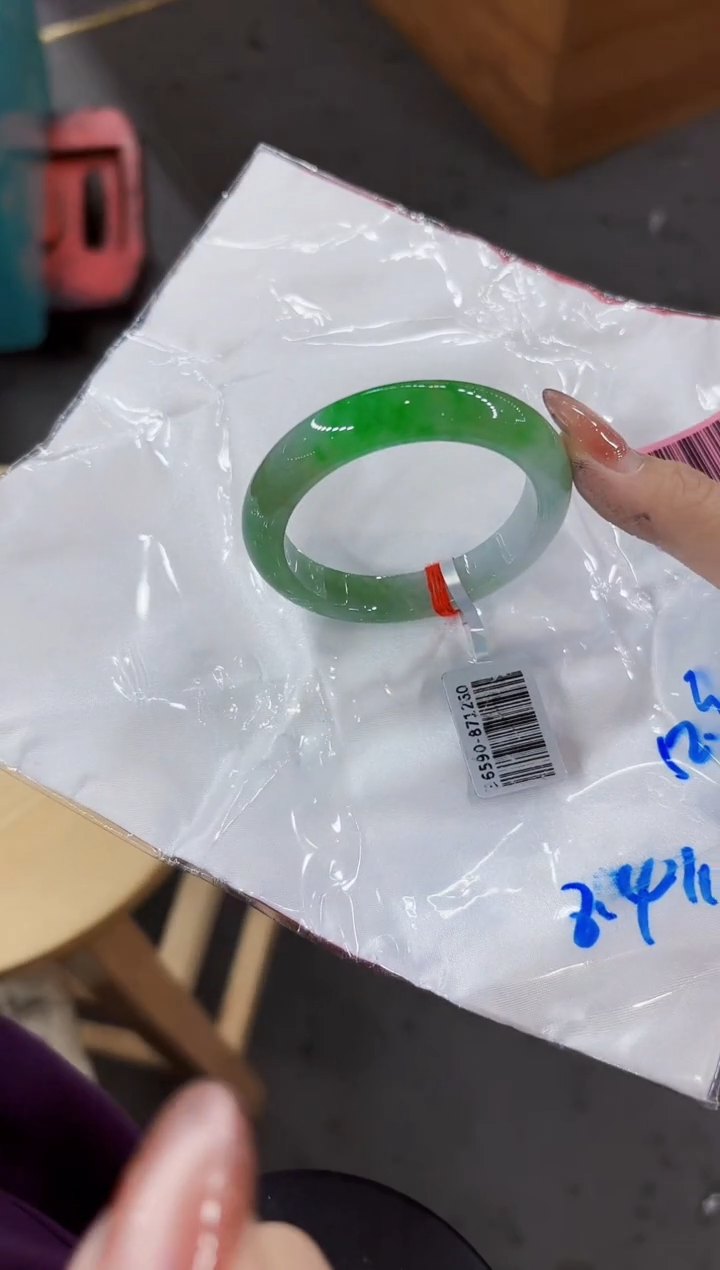 【闪购商品】翡翠手镯未镶嵌00000000000
