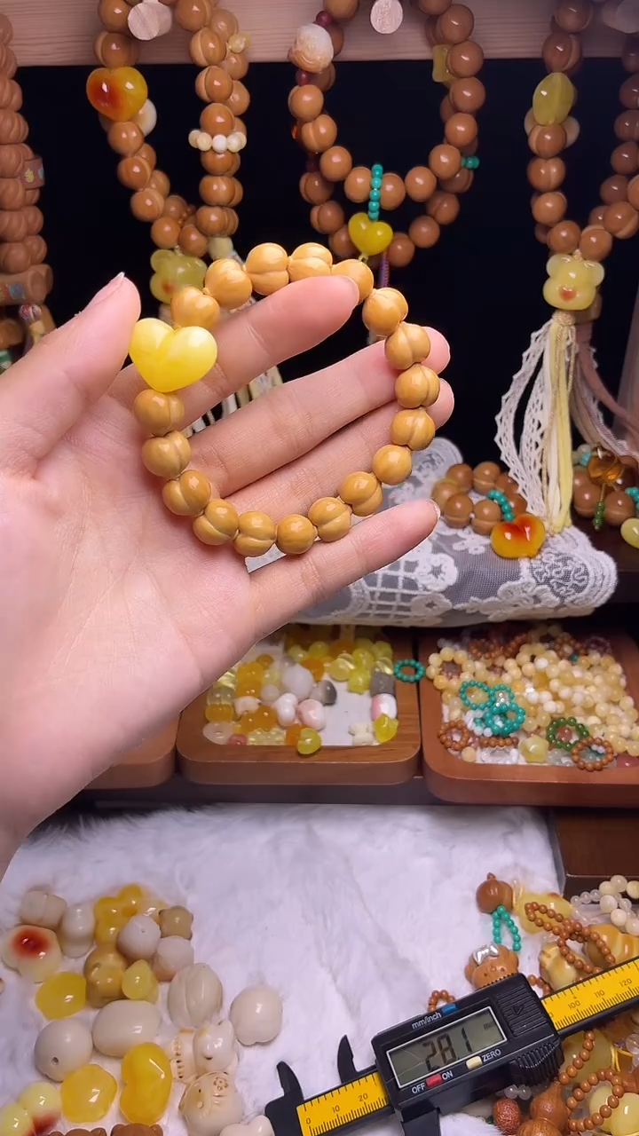 吊坠猴头核桃福利款手串