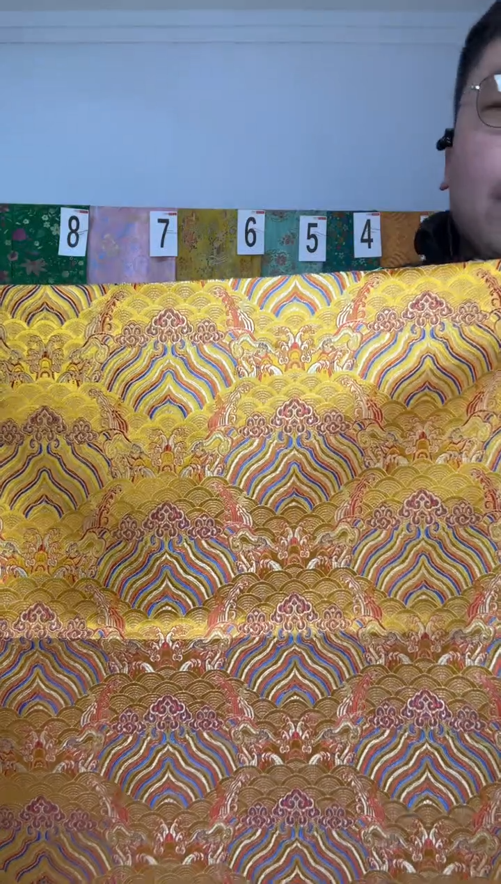 混纺满18元包邮.两单连裁.宽.长70.50