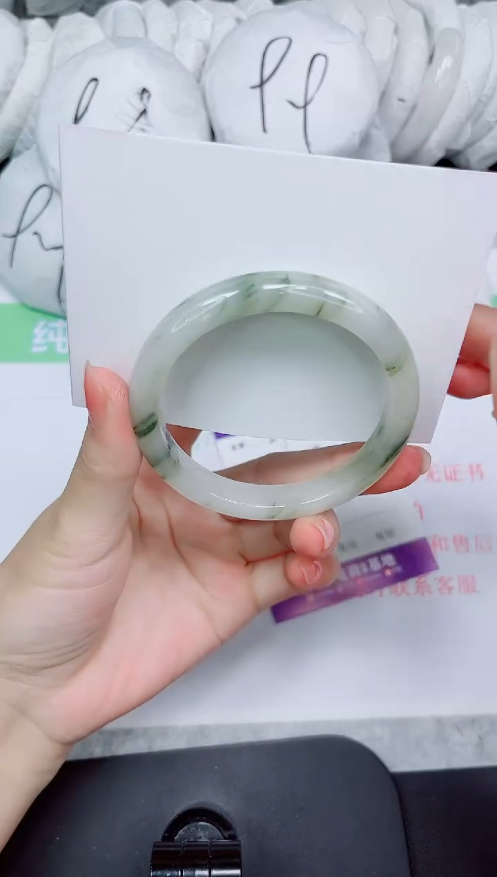 石英质玉手镯未镶嵌219-55
