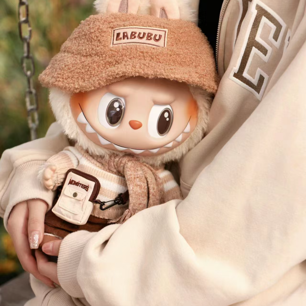 大高潮玩-砸金蛋欧大娃拉布布吊卡合集