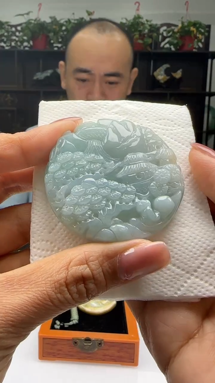 【闪购商品】翡翠颈饰未镶嵌天然翡翠A货吊坠