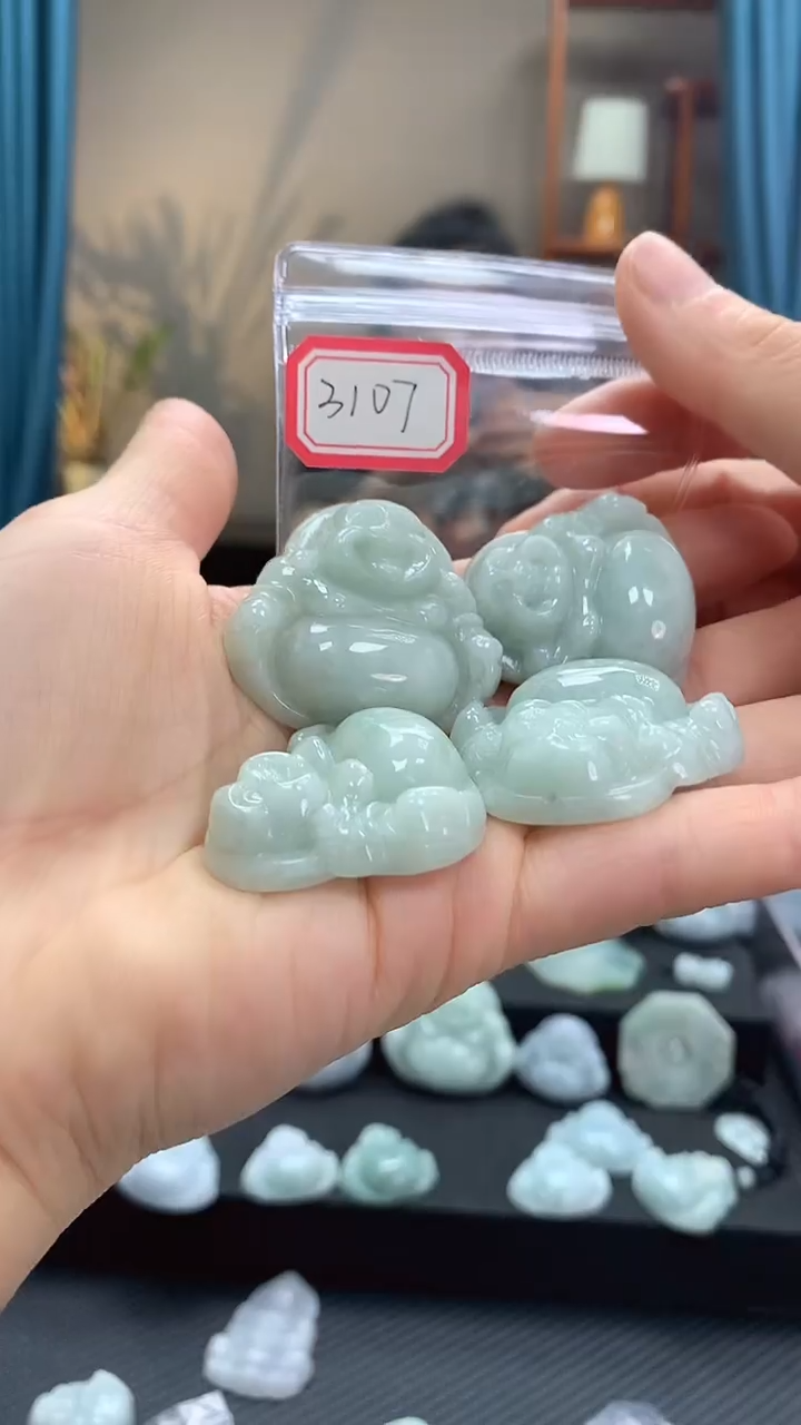 颈饰未镶嵌翡翠佛公3107 多样性发一件