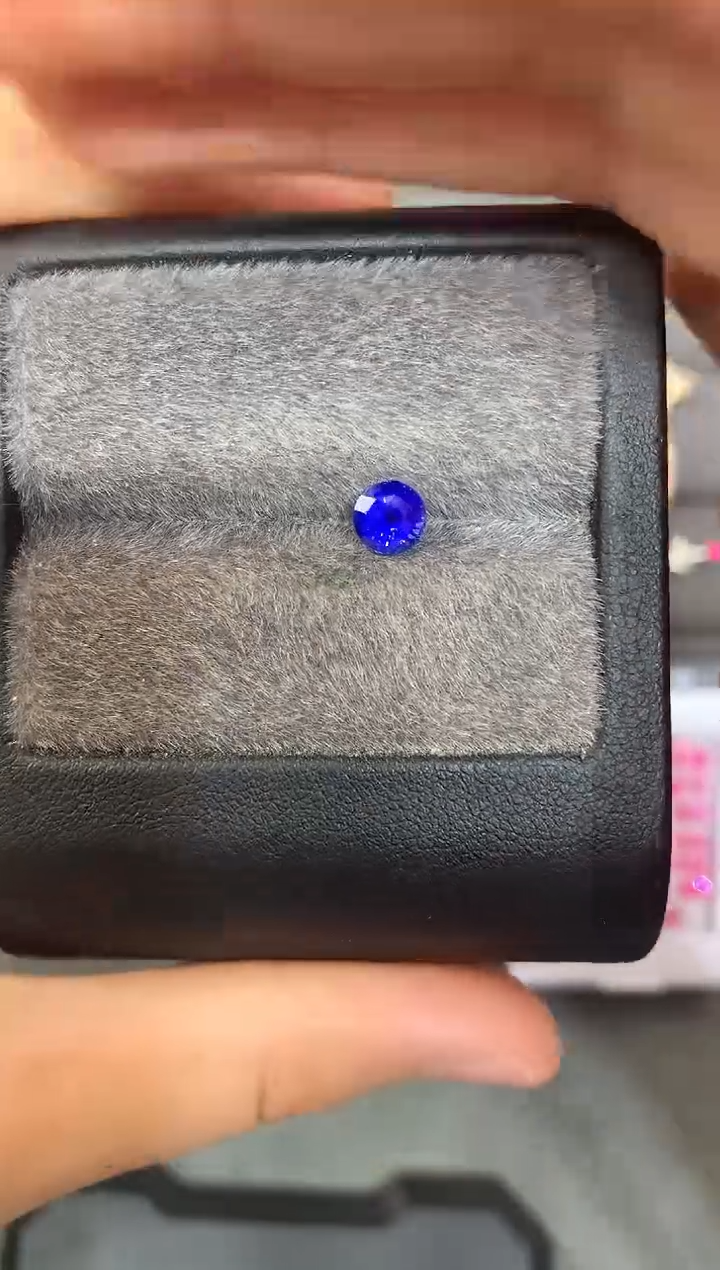 【闪购商品】定制蓝宝石裸石未镶嵌圆切 蓝宝石 1.23ct