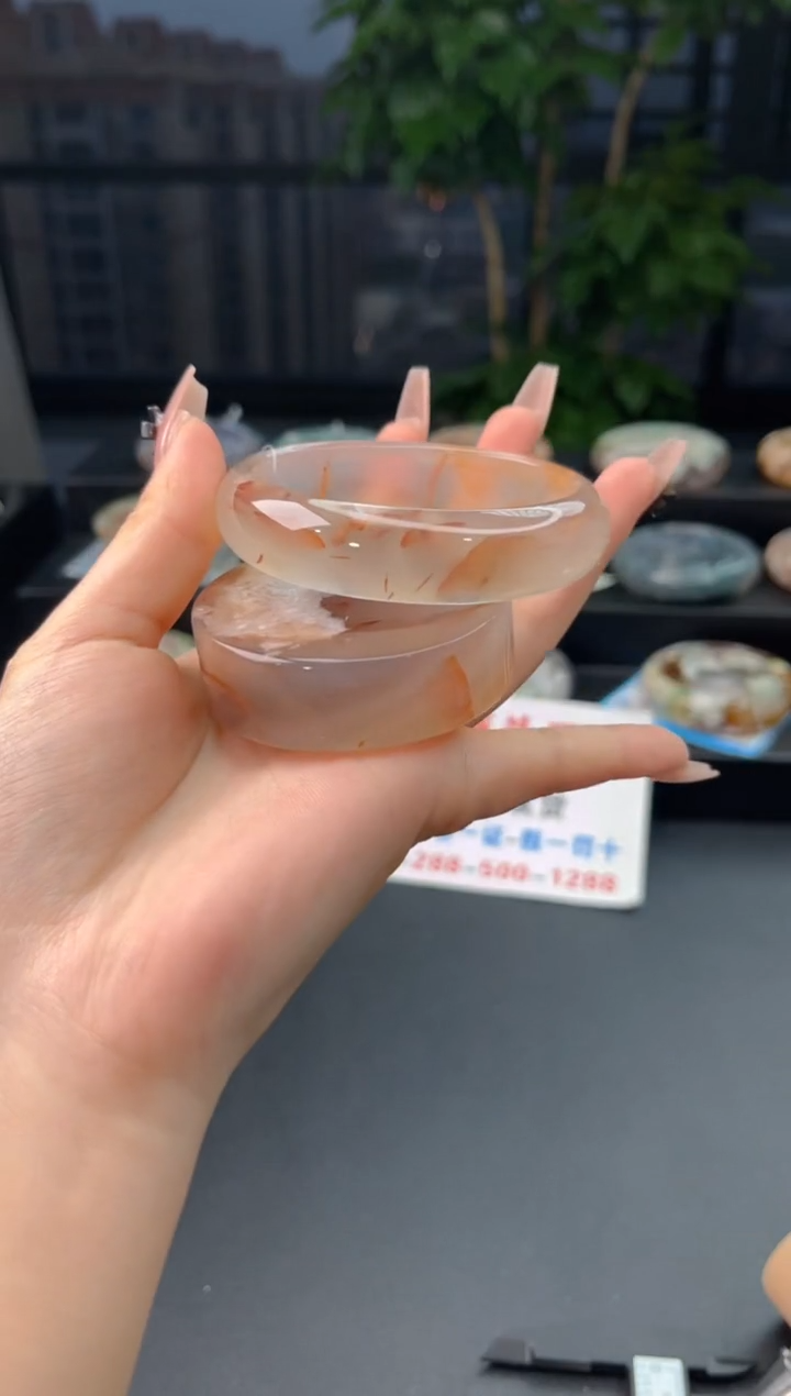 【闪购商品】石英质玉手镯未镶嵌赠送镯心（圈口58