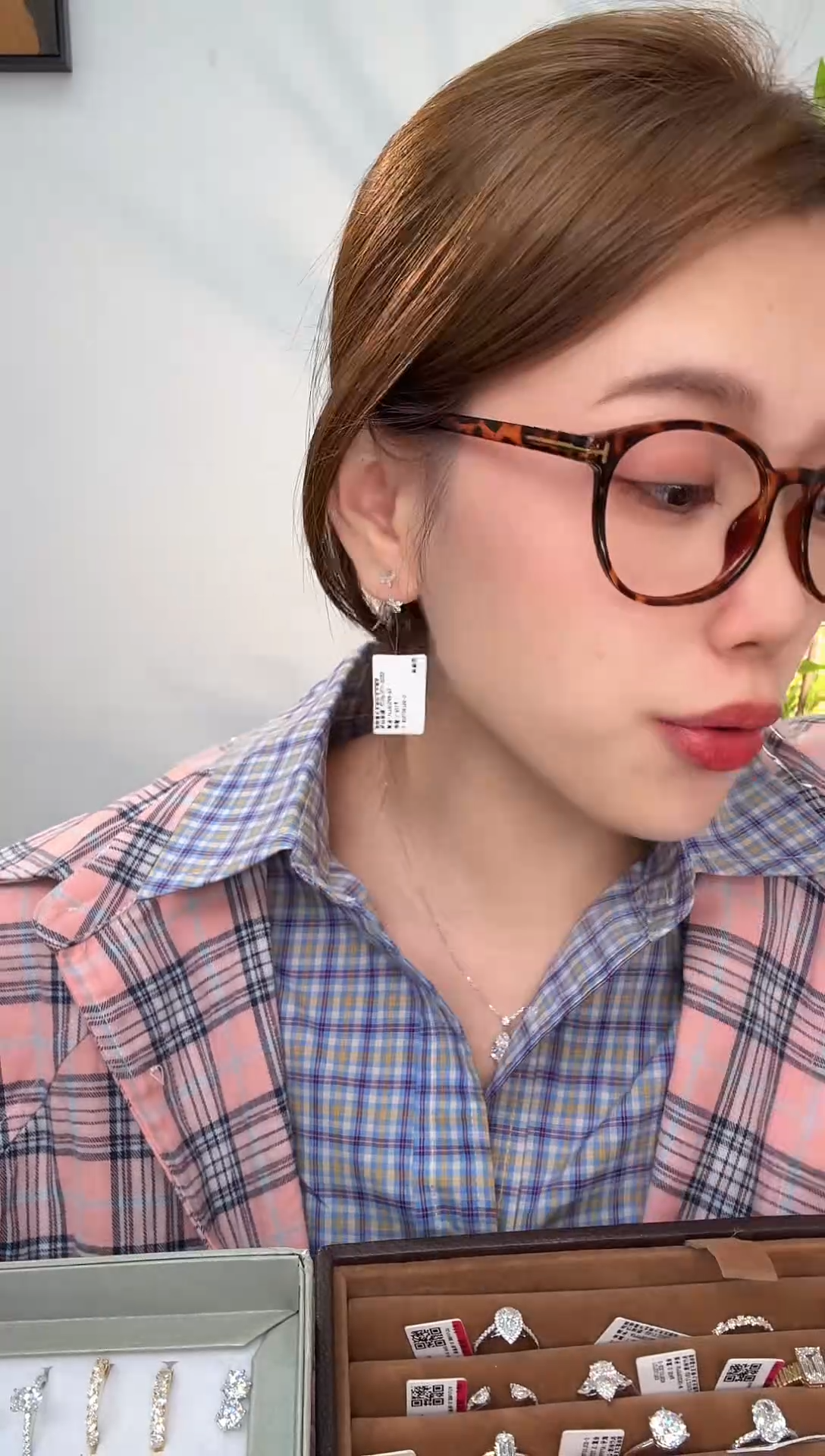 18K金镶嵌实验室培育钻石耳饰18k白椭圆戒指