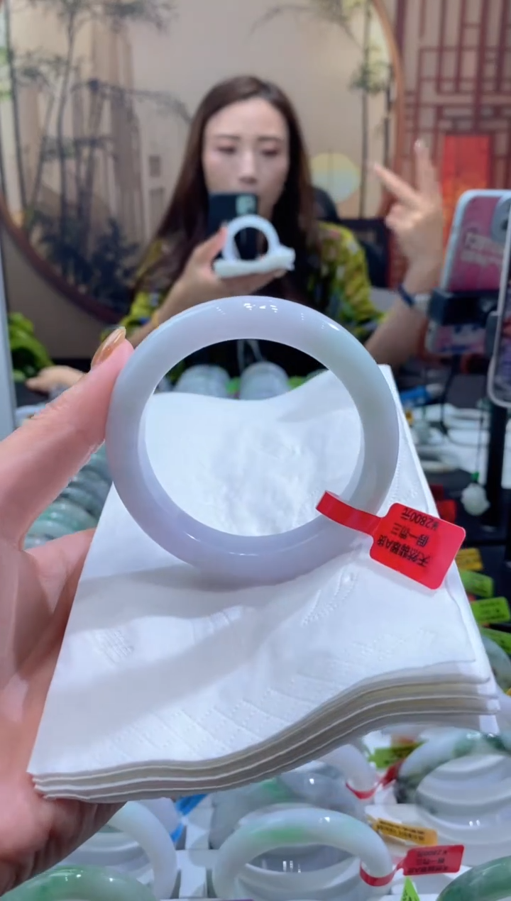 未镶嵌手镯翡翠000071410