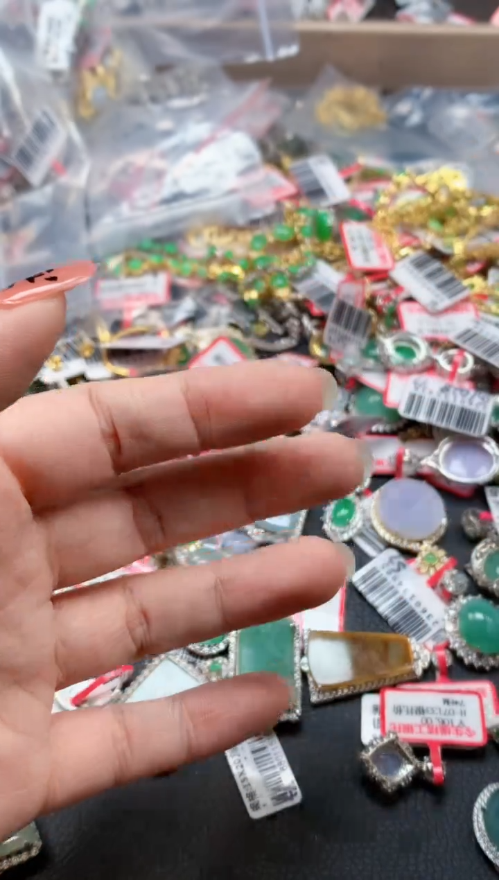 银S925镶嵌戒指翡翠天然A货缅甸翡翠