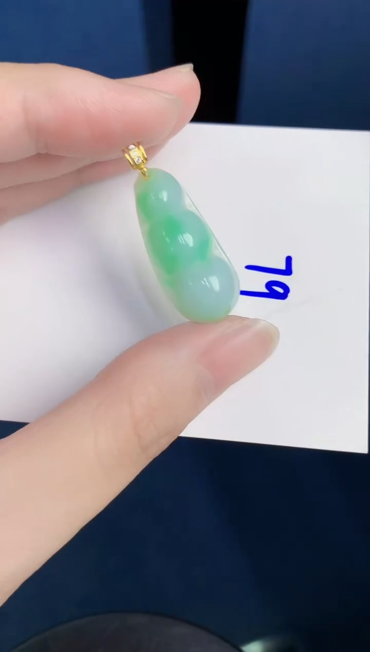 颈饰未镶嵌翡翠天然翡翠缅甸A货