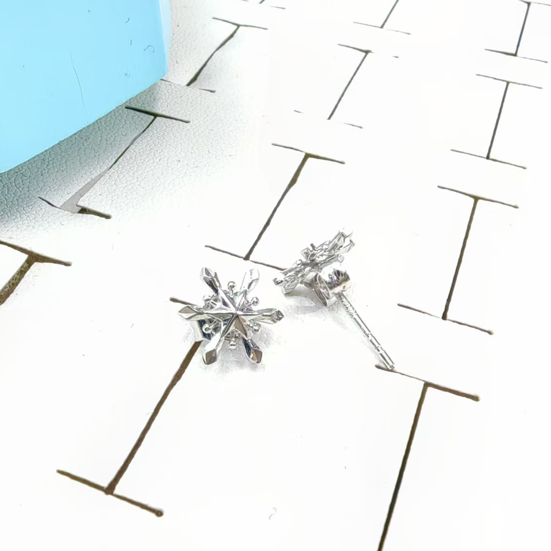 PT950铂金耳饰 切割面雪花铂金耳钉  时尚百搭 