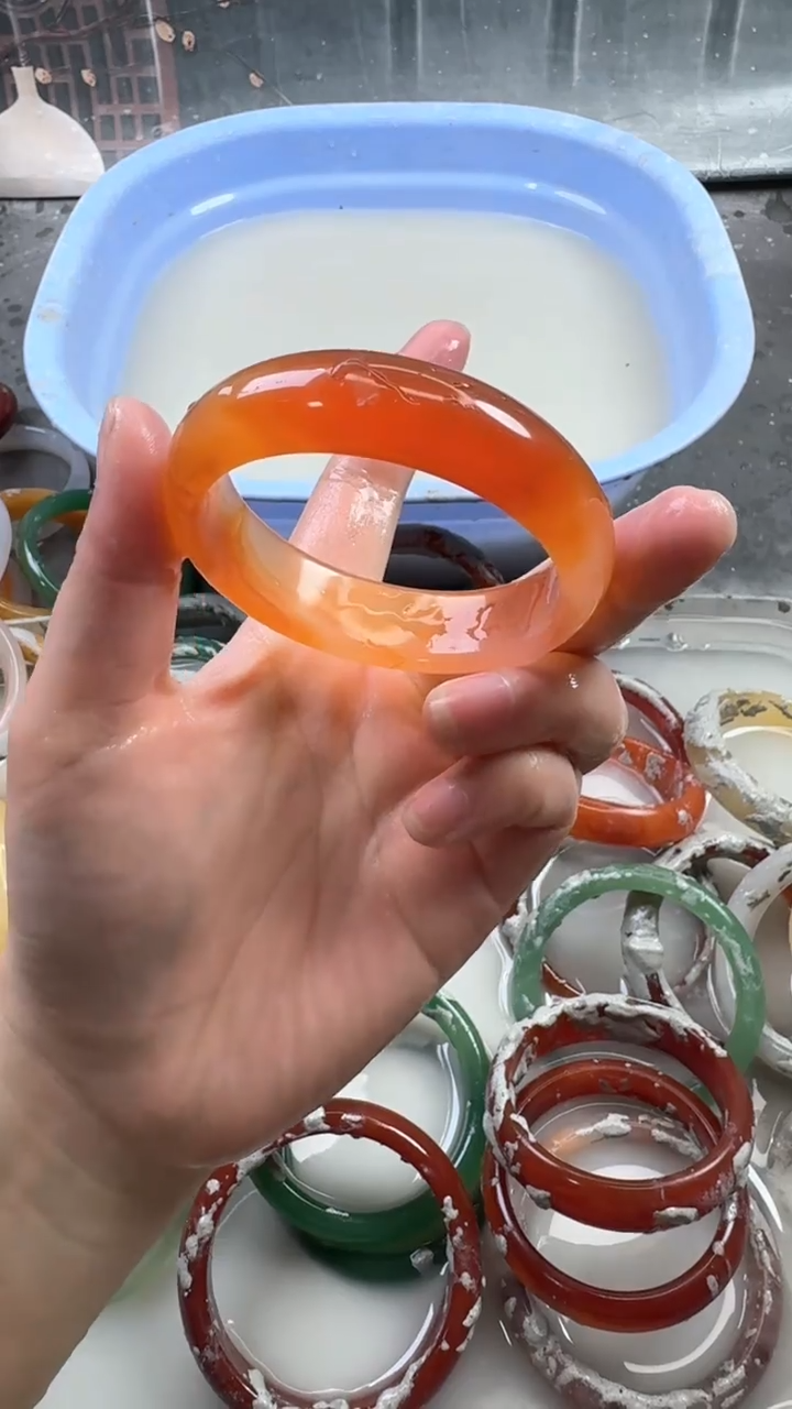 【闪购商品】玛瑙/玉髓手镯未镶嵌93