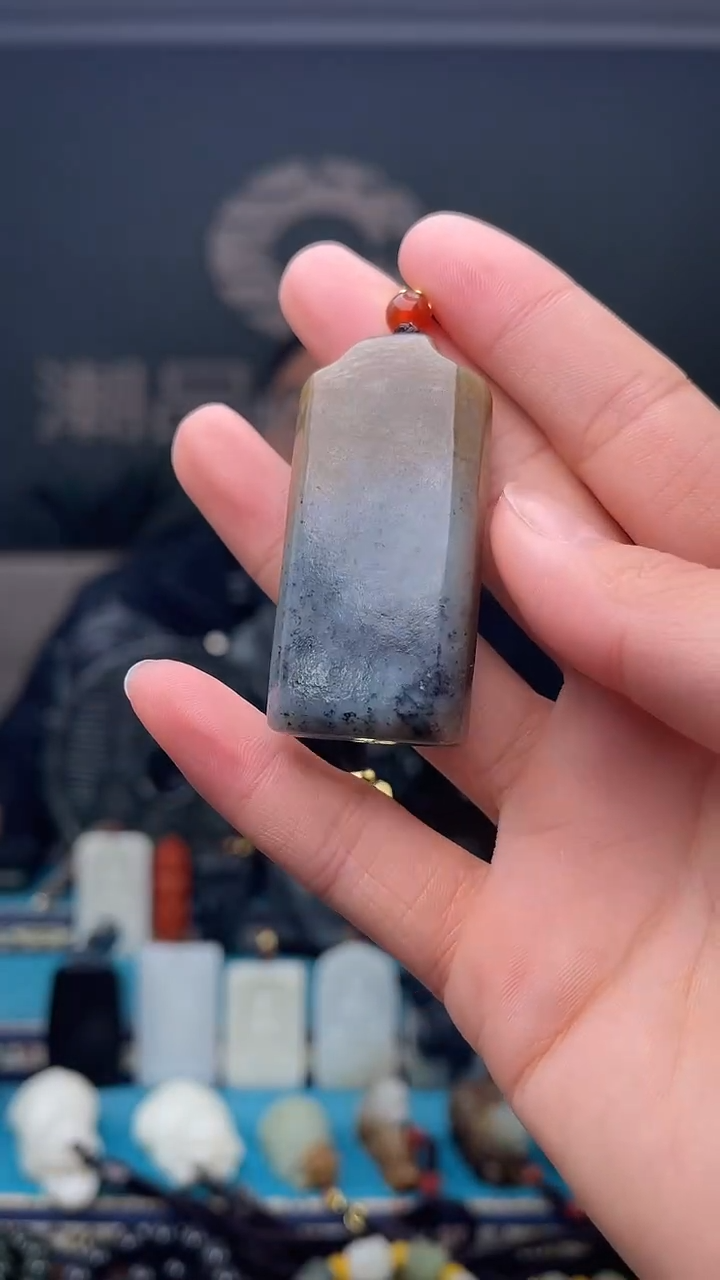 未镶嵌和田玉挂件1