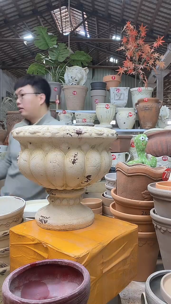 【闪购商品】缸1套26*24作旧奖杯在在在