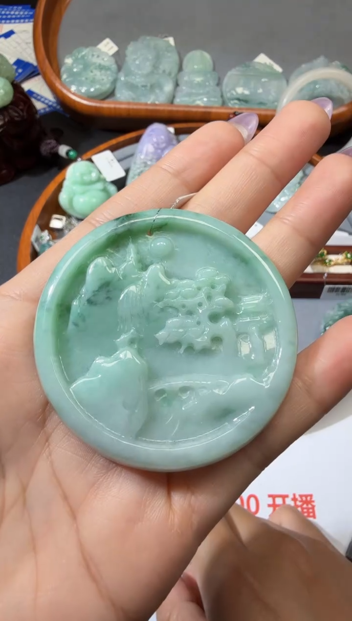 翡翠未镶嵌颈饰154......