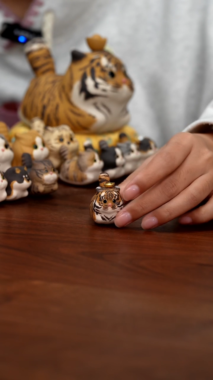 紫砂摆件宝宝的迷你老虎蛋蛋（送元宝）
