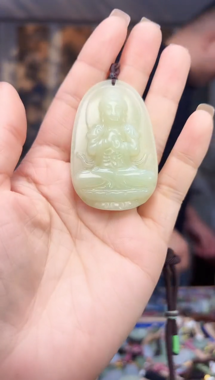 【闪购商品】和田玉挂件未镶嵌拍一发一