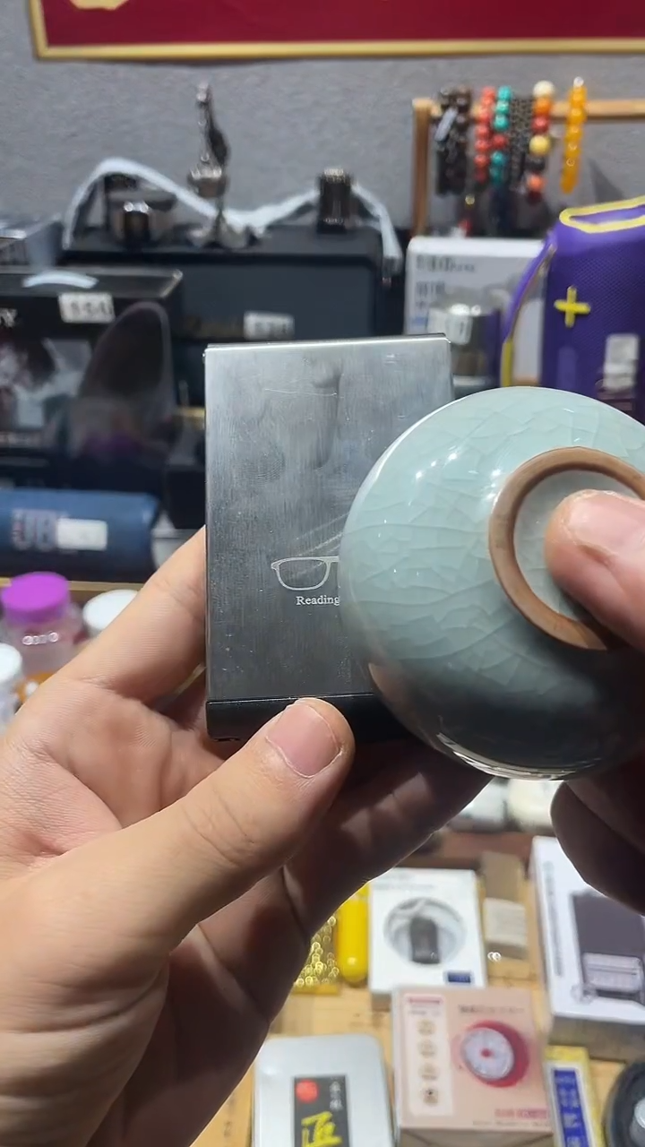 瓷片闪购商品 如图所示
