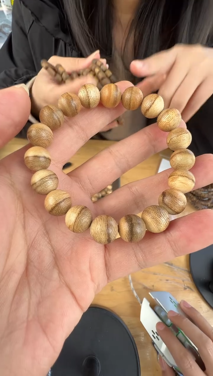 沉香沉香碎屑海南天然野1.0圆珠单圈多样性发一