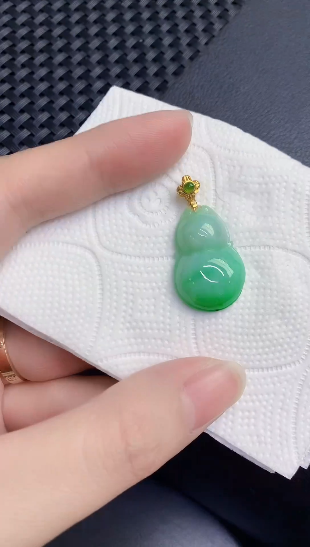 颈饰未镶嵌翡翠天然翡翠缅甸A货