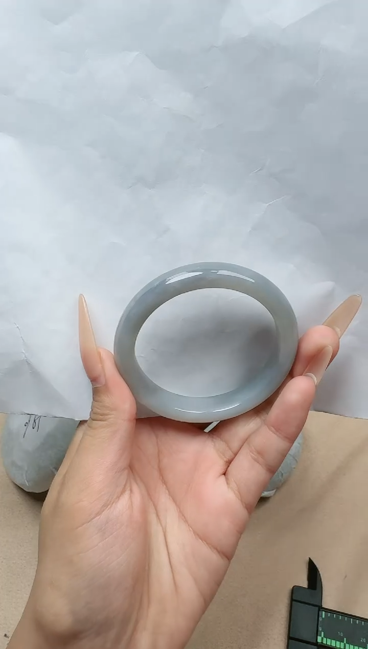 【闪购商品】和田玉手镯未镶嵌50/51圈口 YY