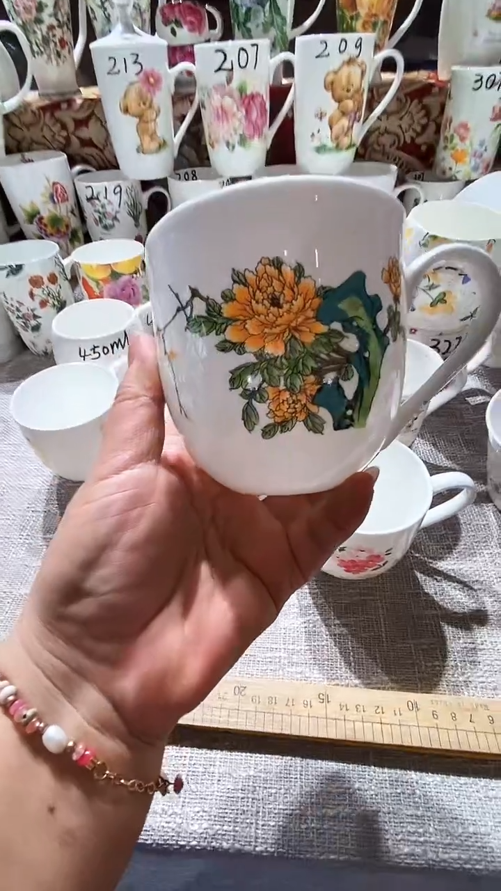 碗闪购商品  库存产品默认微瑕介意慎拍