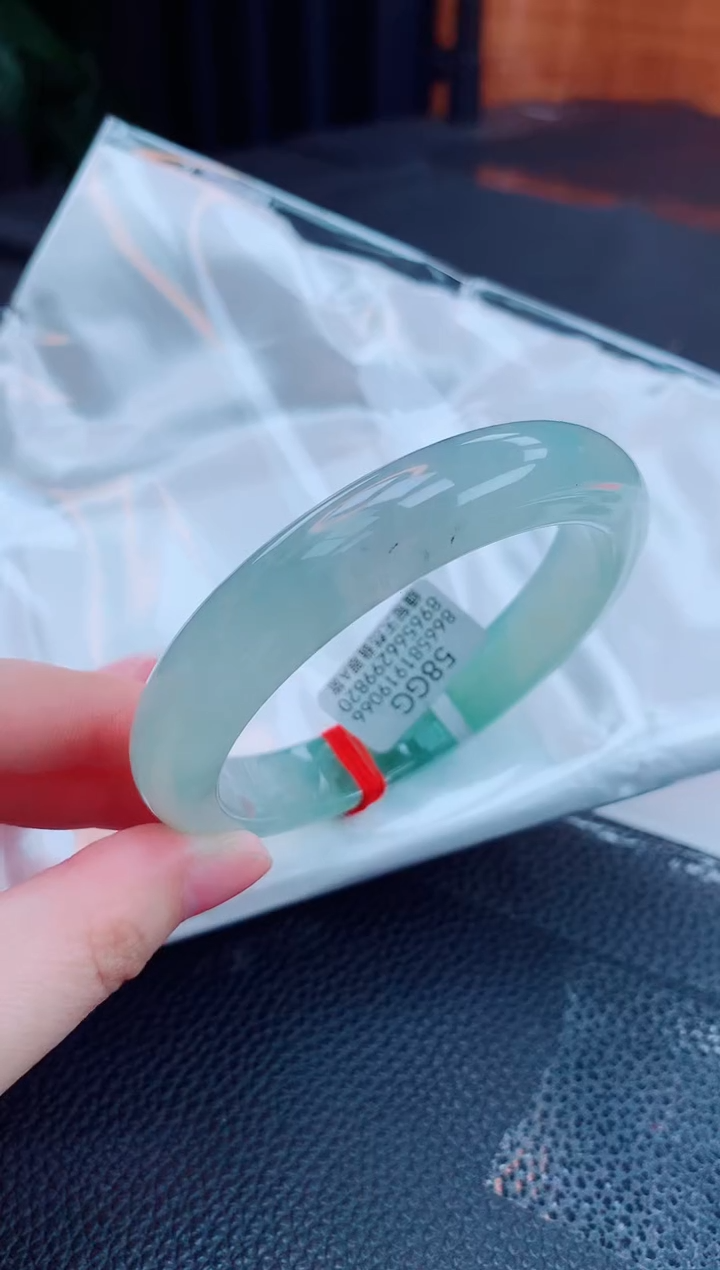 【闪购商品】翡翠手镯未镶嵌缅甸天然翡翠A货手镯