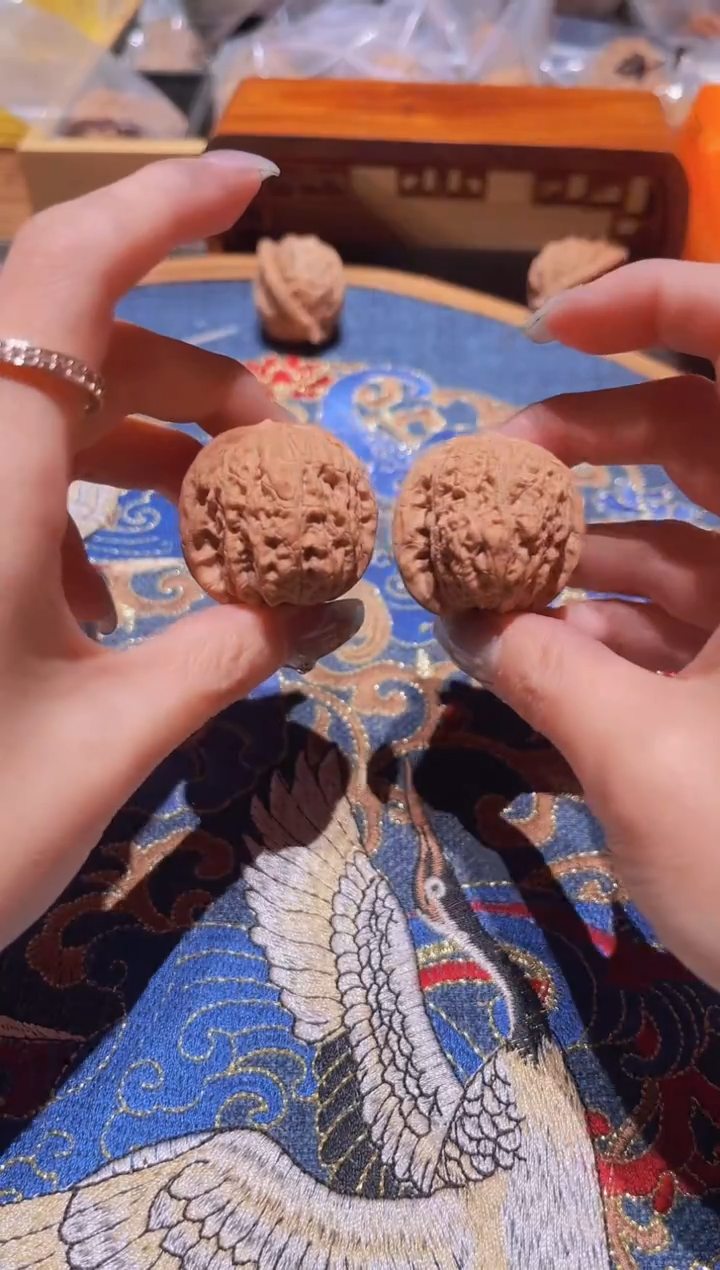 把件文玩核桃164血麒麟