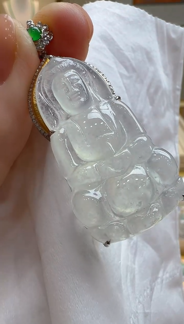 【闪购商品】翡翠吊坠(不含链)18K金镶嵌 多样性发货拍一发一