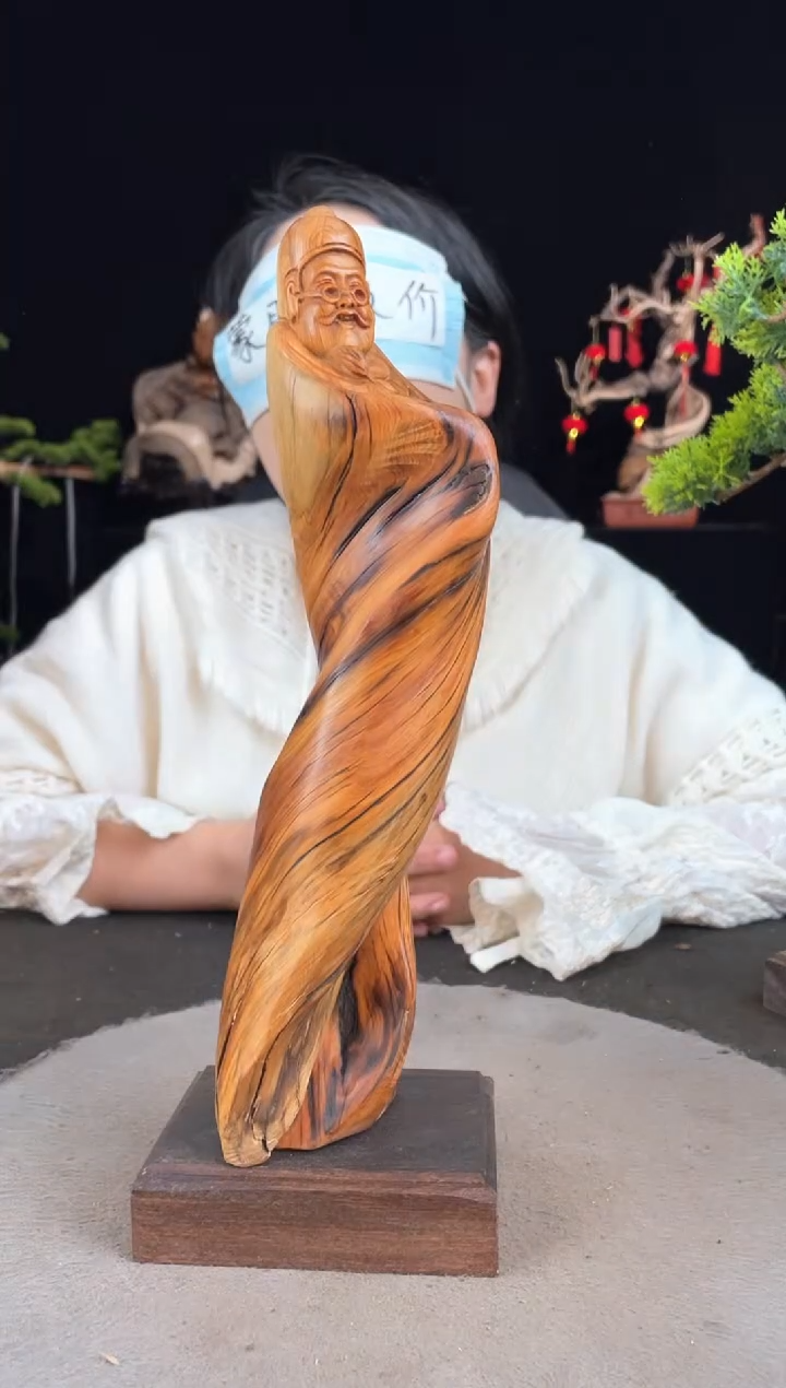 【闪购商品】柏木（崖柏）其他手工摆件,先抢先得!