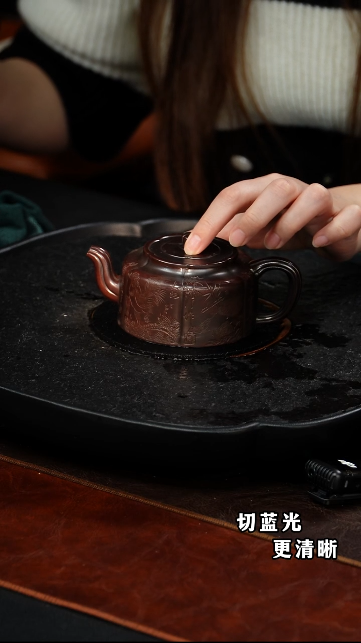 茶壶紫砂丁雪英 周盘63 古铜御砂 190毫升  陈大羽 黄胄 李苦禅