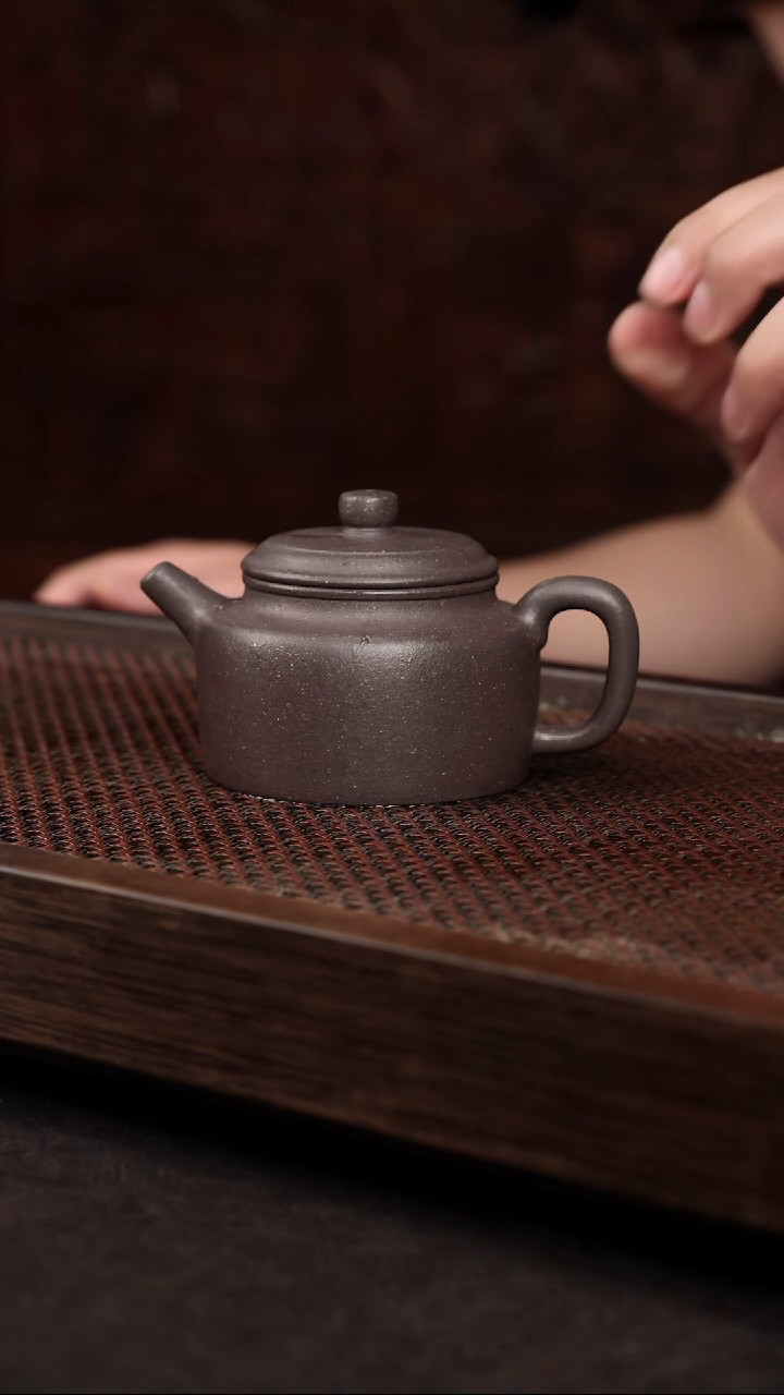 【闪购商品】紫砂茶壶千禧紫泥德中{大}