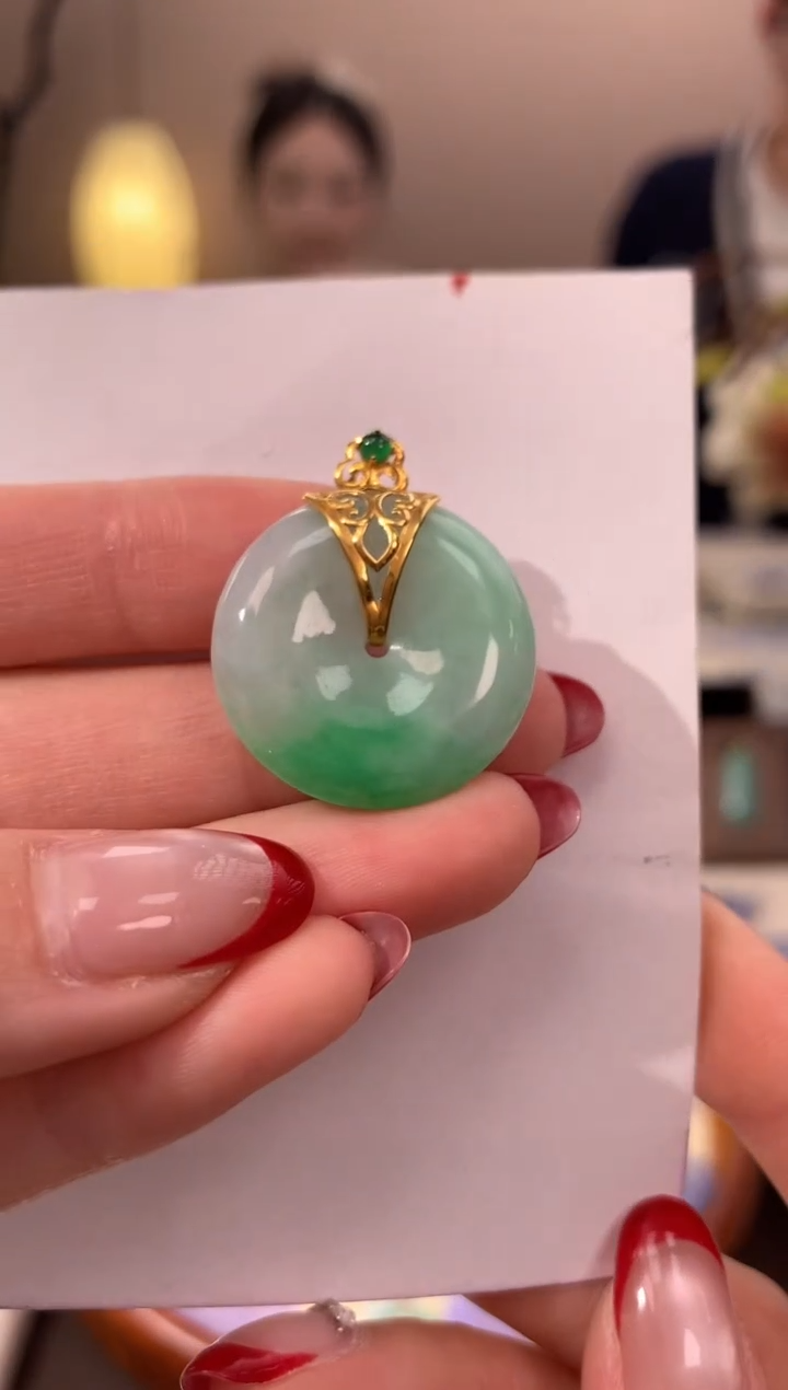 【闪购商品】翡翠颈饰18K金镶嵌天然缅甸a货翡翠