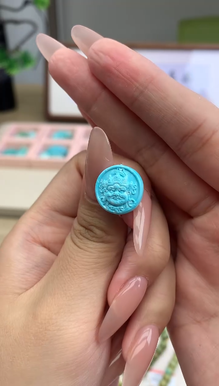 【闪购商品】绿松石雕刻未镶嵌R95雕刻