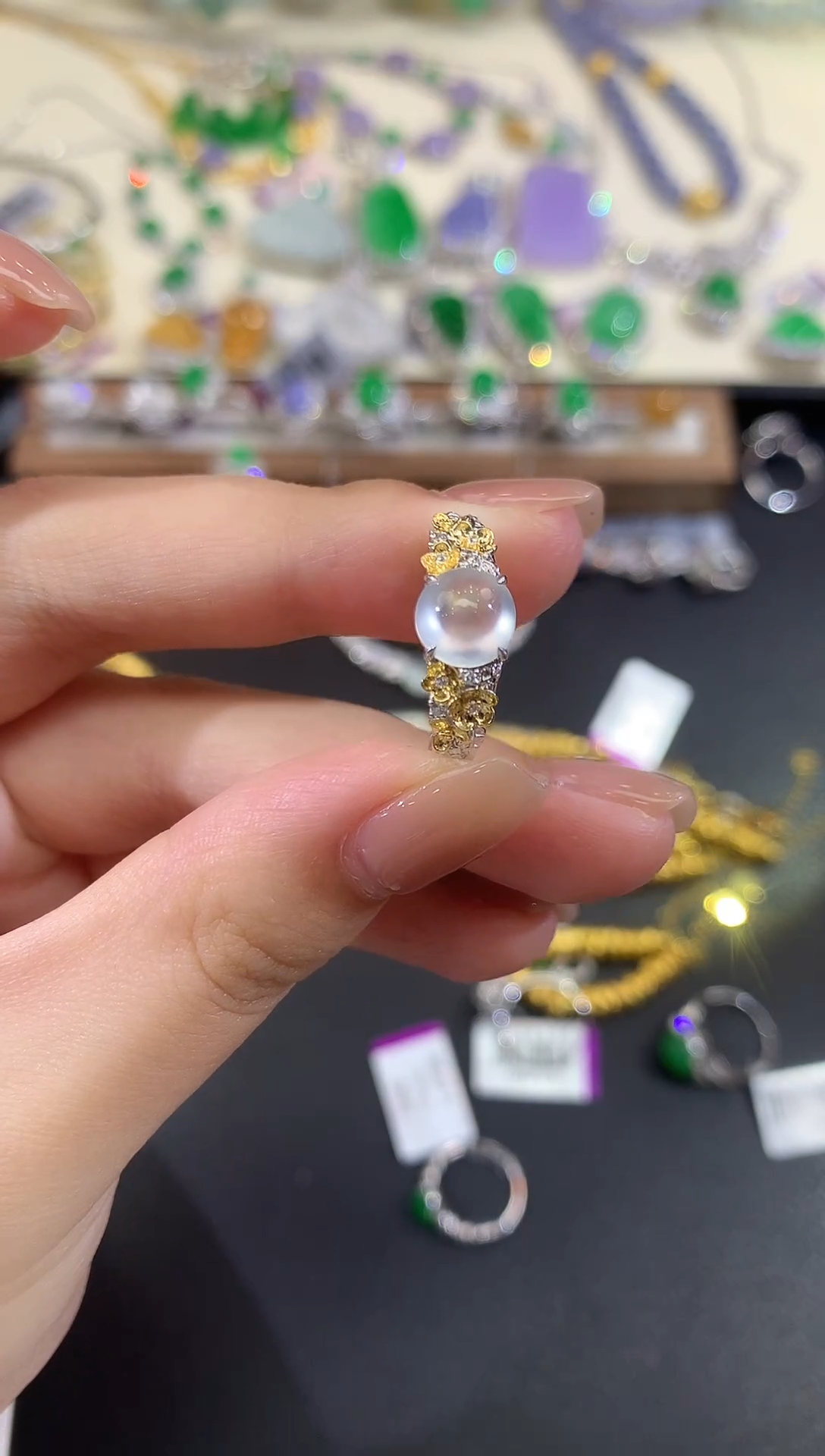 颈饰18K金镶嵌翡翠220-戒指