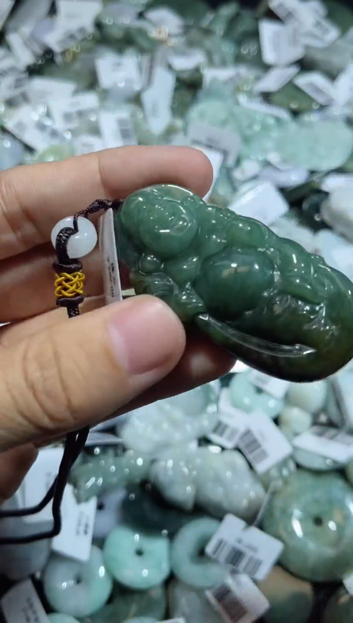 【闪购商品】翡翠颈饰未镶嵌00002856