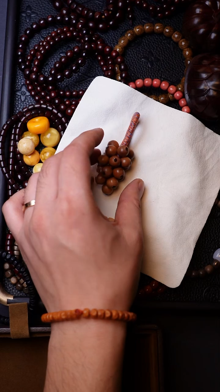 檀香木手串/手链老山檀香葡萄