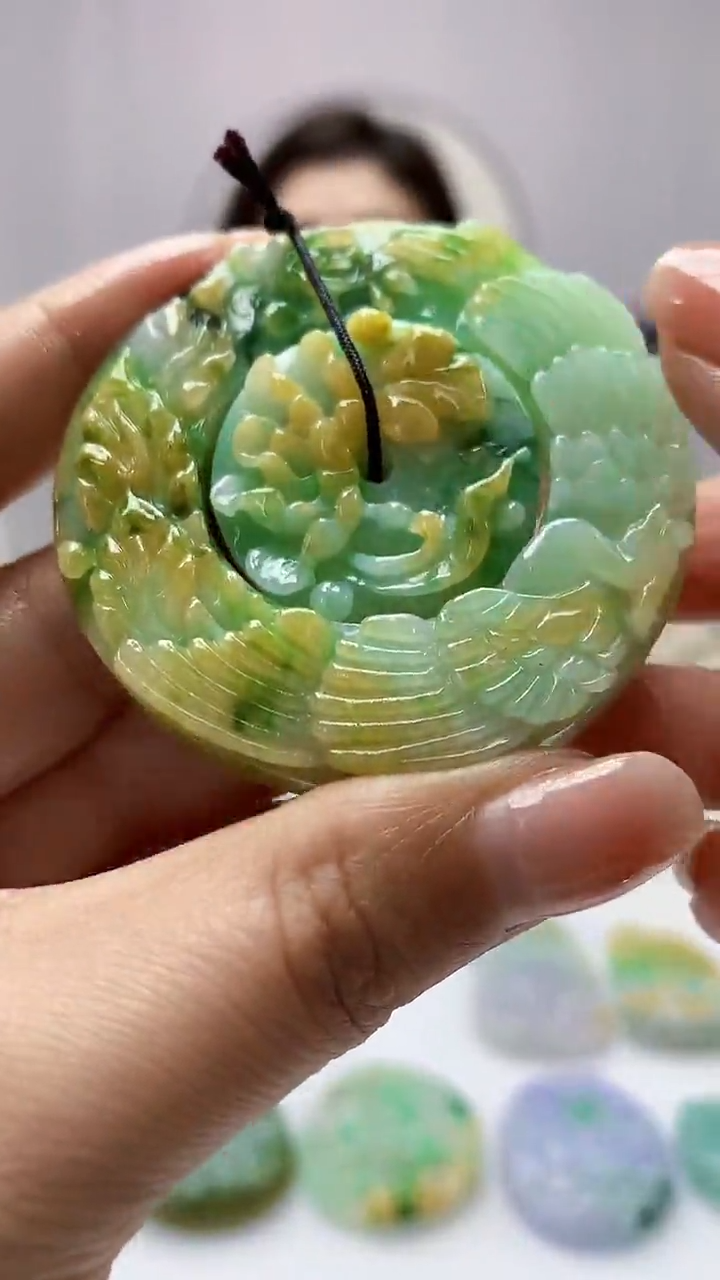 【闪购商品】定制翡翠未镶嵌4829ms-毛货挂件246