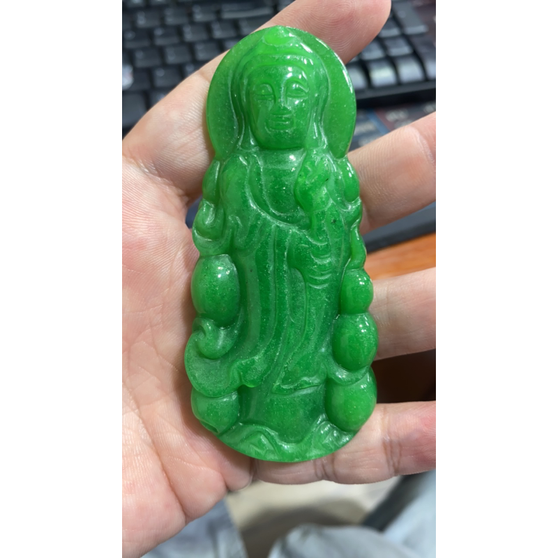 993   满绿站观音吊坠