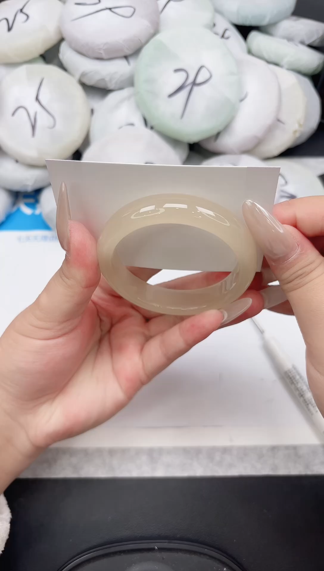 女款工艺手镯10-53.7