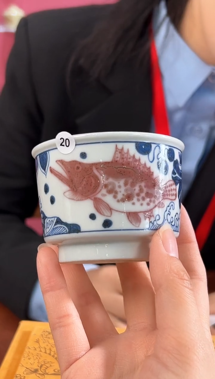 【闪购商品】杯子青花釉里红鱼藻主人杯20