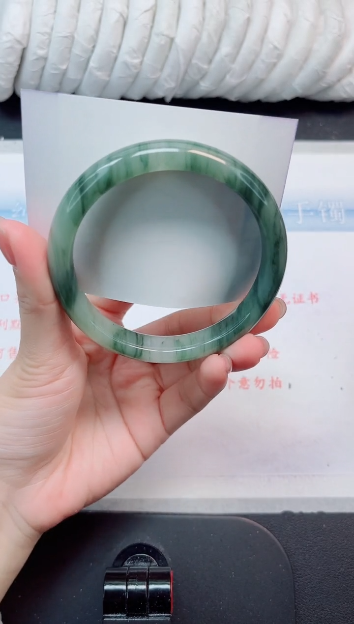 【闪购商品】石英质玉手镯未镶嵌252#62.7