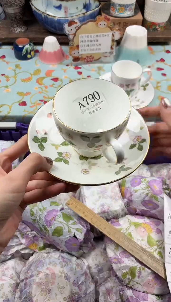 瓷片卡*熊                A790