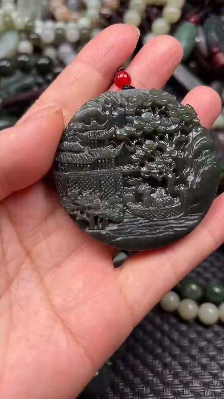 【闪购商品】和田玉颈饰未镶嵌.