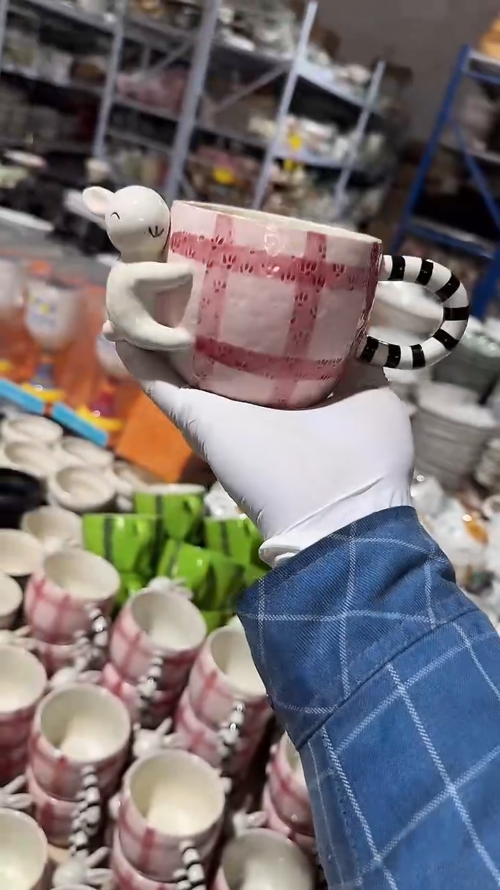 陶瓷兔子杯 微瑕凑满20元包邮