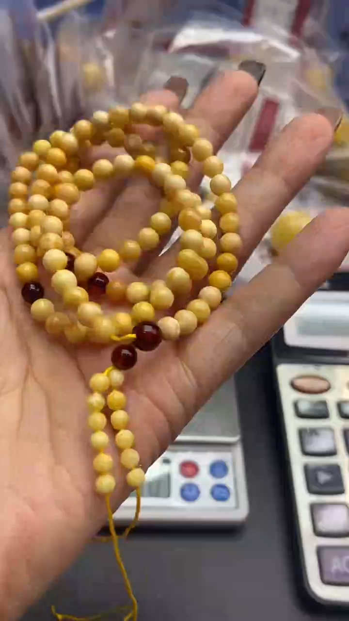 琥珀未镶嵌珠宝奇石927