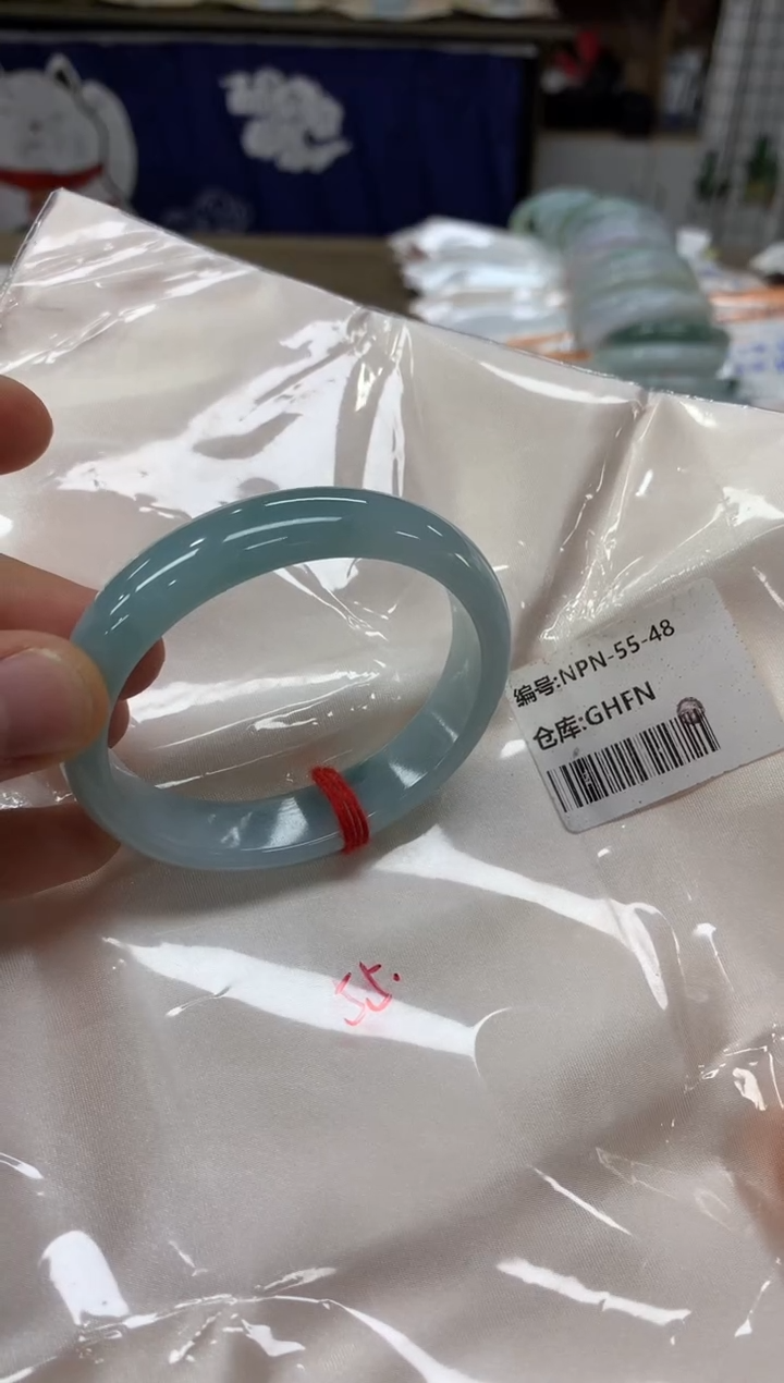 【闪购商品】翡翠手镯未镶嵌翡翠手镯