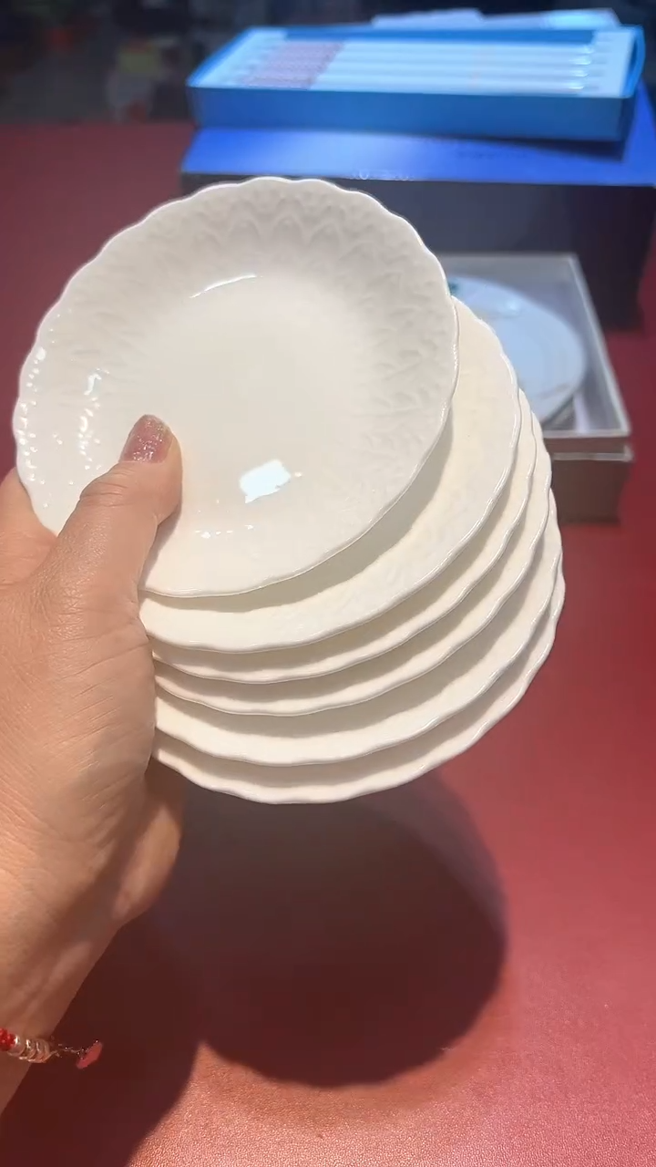 【闪购商品】瓷片锅碗瓢盆一件不剩