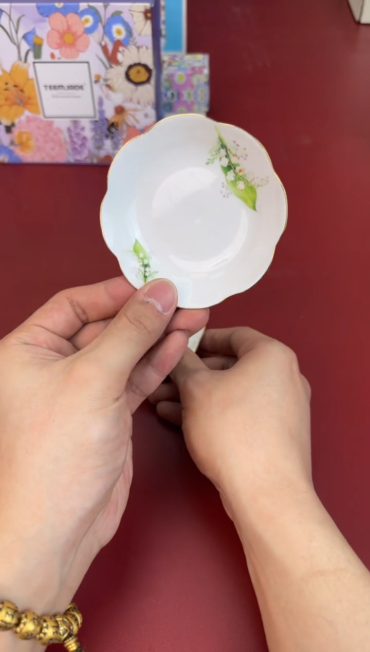 【闪购商品】瓷片新号开播全场漏@@H1934